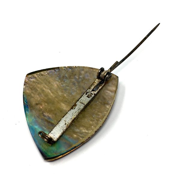 Vintage Triangular Abalone Shell Resin Coated Pin Brooch - Picture 11 of 13